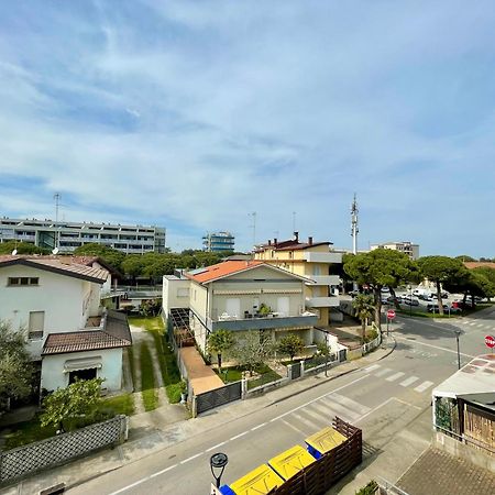Appartamento Al Faro I Terracerelax&Parking Lignano Sabbiadoro Exterior foto